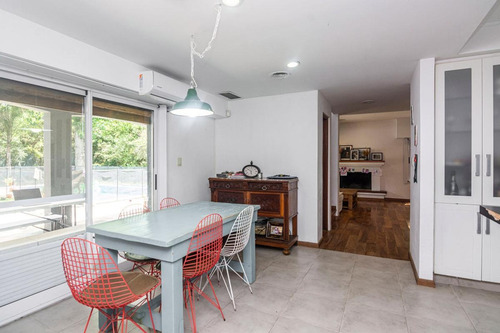 Imagen 10 de 30 de Venta · Casa En Barrio Ecológico De 242 M² Construidos, Jardín Y Pileta | Calles 460 Y 13c