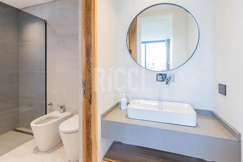 Casa En Venta 5 Ambientes Villalobos Hudson