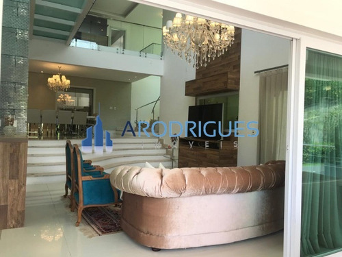 Imagem 3 de 18 de Casa Para Locação No Alphaville Litoral Norte I - Nascente . 7/4 Sendo 4/4 Com Suítes . - Ca00467