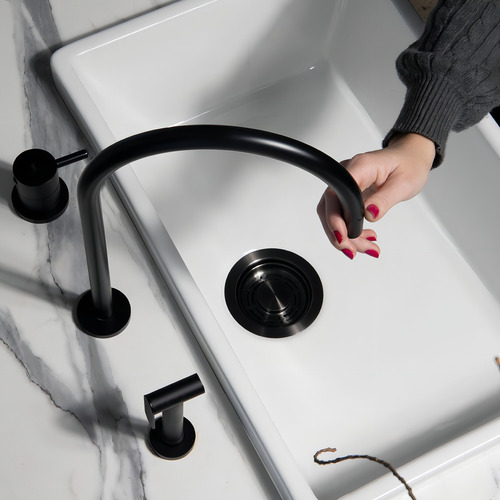 Torneira Monocomando Com Ducha De Mão P/ Cozinha Preto Fosco