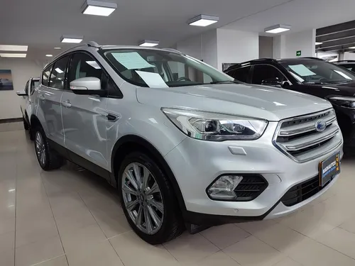 Ford Escape 2.0 Titanium