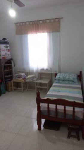 Imagem 6 de 15 de Casa No Bairro Raul Cury, Em Itanhaém, Litoral Sul De São Paulo, Localizado Lado Praia. Possui Churrasqueira, Edícula E Vaga Coberta Para 02 Automóveis.