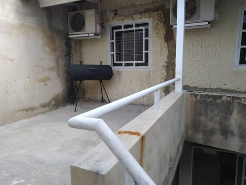 Imagen 23 de 23 de Townhouse En Venta En Av Aragua, Urb Karol Home. 04121994409