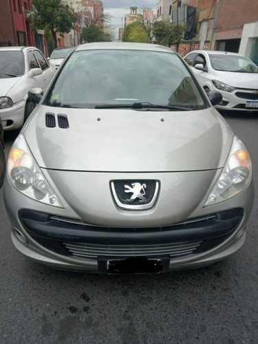 Peugeot 207 1.4 Sedan Xs