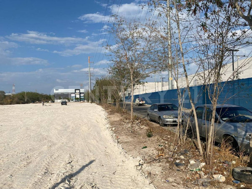 Excelente Terreno En Venta Ubicado En Periferico Harbor Y El Consulado Americano