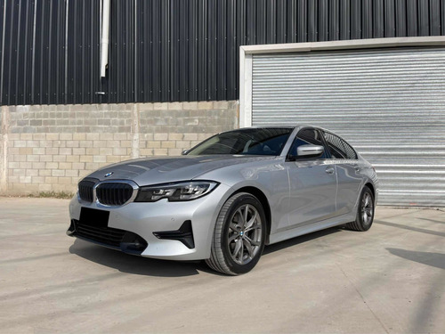Imagen 1 de 9 de Bmw Serie 3 2021 2.0 320i Sedan Sportline