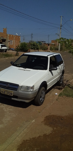 Imagem 1 de 2 de Fiat Uno Fire