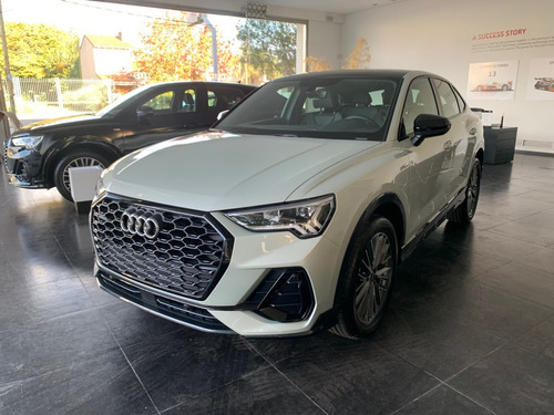 Imagen 1 de 6 de Audi Q3 Sportback 40 Tfsi S-line Quattro