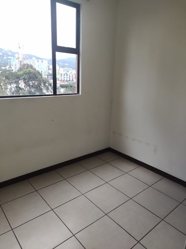 Imagen 1 de 8 de Rento Apto Z.10 Real De La Villa Ref.5912 *2 Hab, 3 Baños, Cuarto Servicio, 2 Parqueos, $900*
