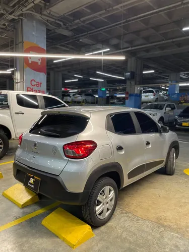 Renault Kwid 1.0 Outsider Mt