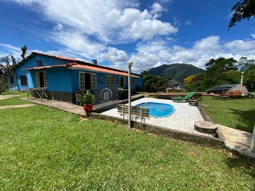 Sítio A Venda No Bairro Granja Guarani Em Teresópolis - Rj. - St 2139-1
