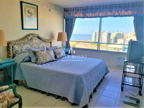 Apartamento Alquiler De Temporada 4 Dormitorios Brava Punta Del Este