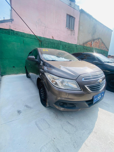 Chevrolet Onix 1.0 Ls 5p