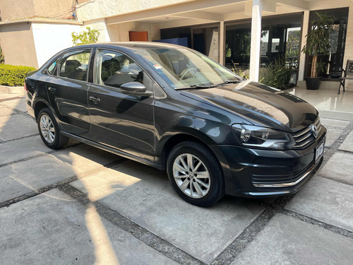 Volkswagen Vento 1.6 Confortline At