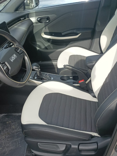 Kia K3 Cross 1.4 Gt-Line At