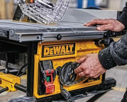 Serra Circular De Mesa 10 Dewalt Dwe7492 2000w C/ Furadeira