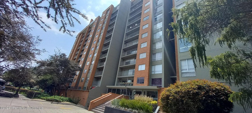 Apartamento En  Colina Campestre Rah Co: 24-1486