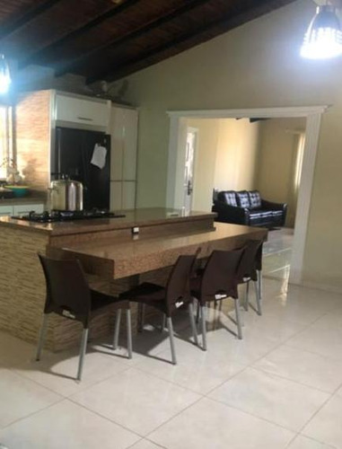Imagen 10 de 12 de Casa En Venta Urbanizacion Las Delicias 4 Habitaciones