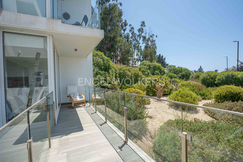 Venta Departamento Con Jardín En Marbella
