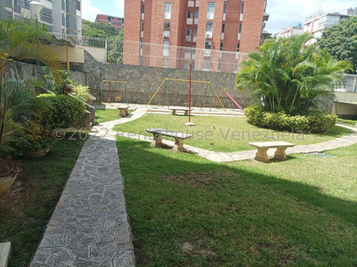 Imagen 13 de 13 de Espacioso Apartamento En Venta Colinas De Los Ruices 23-9067