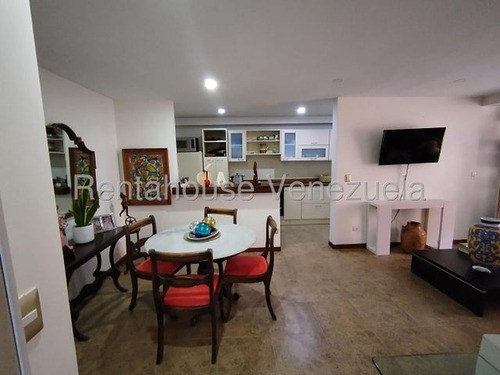Lomas Del Sol 25-9104 Apto En Exclusiva Urbanización Aire Acondicionado En Cada Habitación, Pisos De Parquet En Habitaciones Y Cerámica En Áreas Sociales. Dos Habitaciones, Dos Baños, Un Maletero