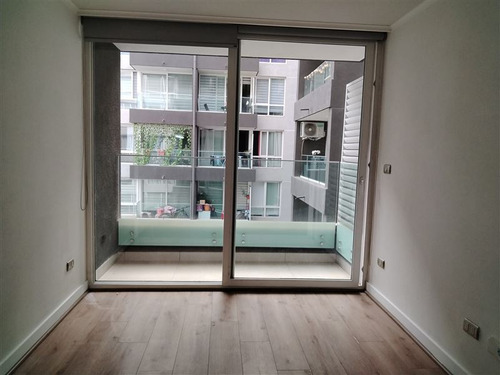 Departamento En Arriendo De 1 Dorm. En Santiago