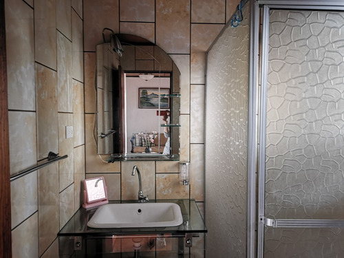 Imagen 8 de 9 de Apartamento Amueblado En Llorente, Tibás. Con Parqueo.