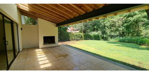 Gran Ubicacion De Esta Casa En Venta Y Renta
