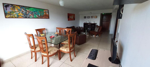 Imagen 7 de 21 de Apartamento Conjunto Residencial Torres Blancas. Adlz
