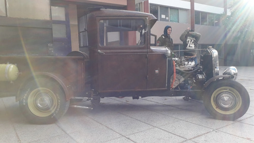 Imagen 8 de 18 de Ford A 31 Rat