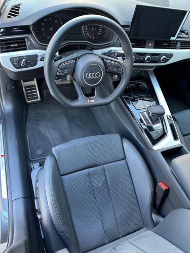 Audi A4 2024