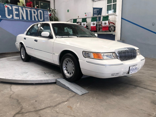 Imagen 4 de 15 de Ford Edición Diamante Grand Marquis 2001