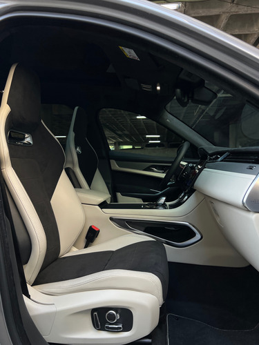 Jaguar F-pace Svr