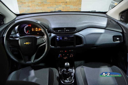 Imagem 13 de 14 de Chevrolet Onix 1.0 Joy 8v Flex 4p Manual