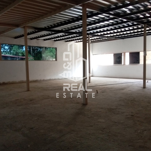 Local En Alquiler Casco Central/ Charallave.