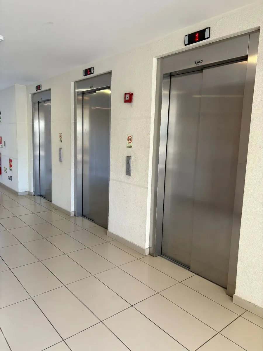 Imagen 4 de 30 de Departamento En Venta De 3 Dorm. En La Cisterna Piscina