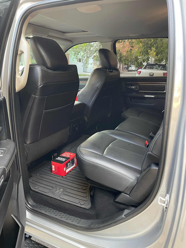 RAM 1500 5.7 Laramie Atx V8
