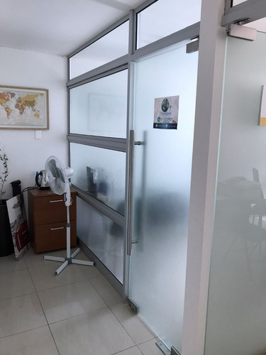 Imagen 3 de 8 de Oficina En Edificio Vita La Serena