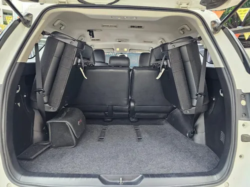 Toyota Fortuner 2.7l Mid