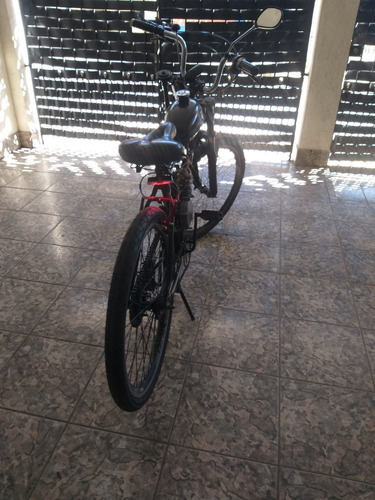 Imagem 4 de 5 de Motorizada