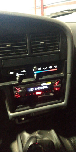 Toyota Hilux 2004 2.7 D/cab 4x2 N Dx