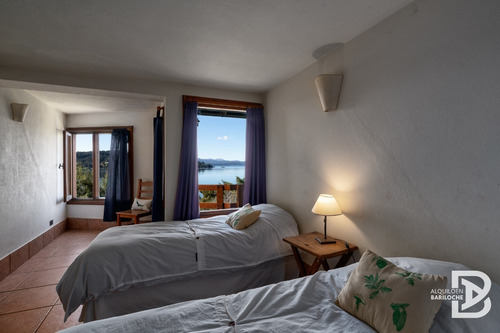 Imagen 13 de 17 de Alquiler Casa En Bariloche Con Costa De Lago Nahuel Huapi. 8 Pax. Km12. 392.