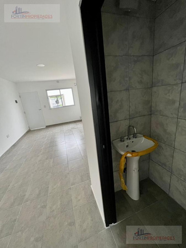 Imagen 23 de 24 de Dúplex En Venta 2 Dormitorios, Cochera. La Plata- Villa Elvira- Zona Sur