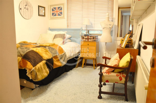Casa En Venta De 5 Dorm. En Lo Barnechea Oportunidad !!