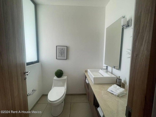Casa En Venta Toluca, San Mateo Otzacatipan Gis 24-3366