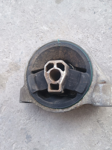 Soporte Motor Trasero Captiva 2.4 08-12 (Usado)