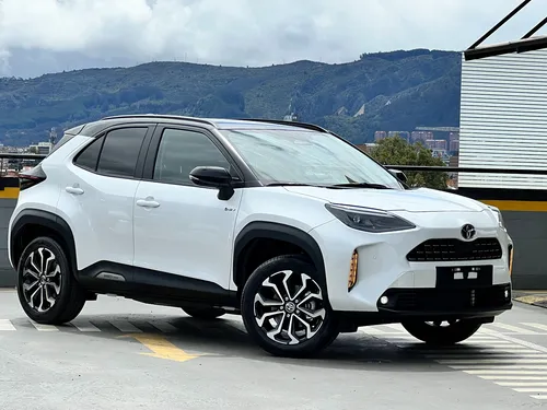 Toyota Yaris Cross 1.5 Hev Xls