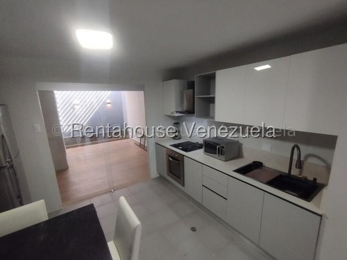 Maria E. Alquila Semiequipada Casa En Caminos De Tarabana, Cabudare, Lara#25-18700**2h 2b 70m2
