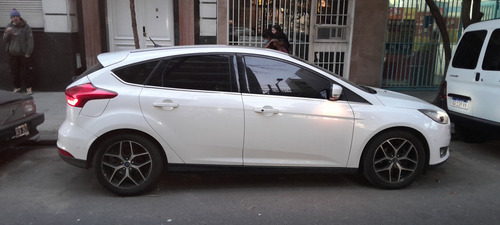 Ford Focus III 2.0 Sedan Titanium At6