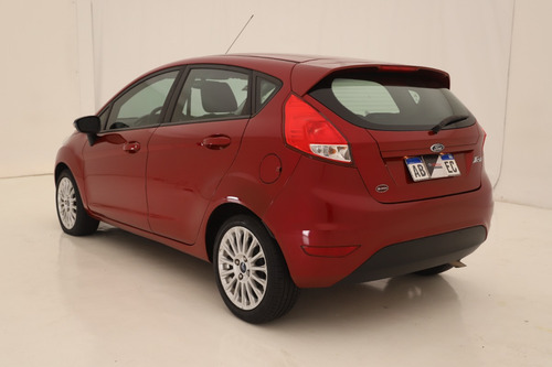 Ford Fiesta Kinetic 1.6 Se Powershift 120cv